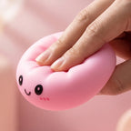 Squishy Dumpling Mystère Boîte Surprise — en situation de jeu