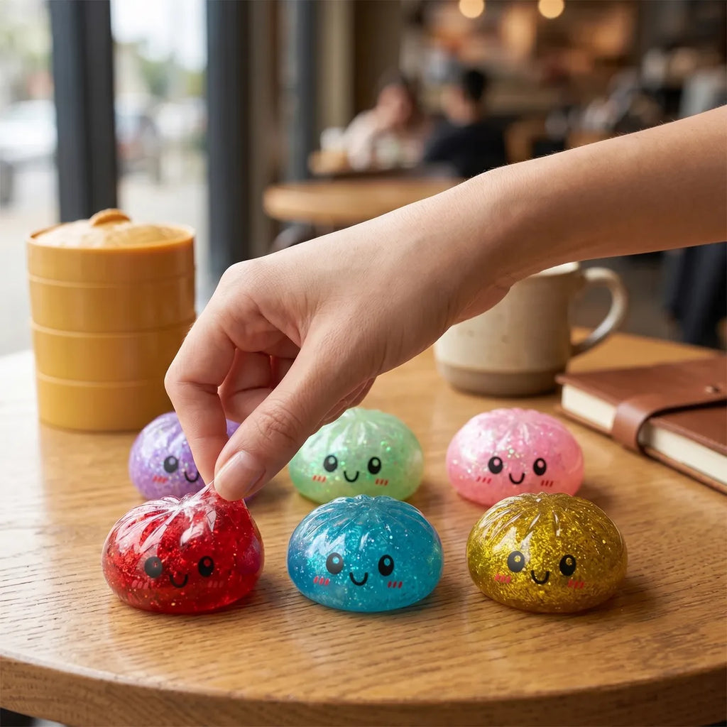 Coffret 6 Squishy Dumpling à Paillettes — en décoration de bureau