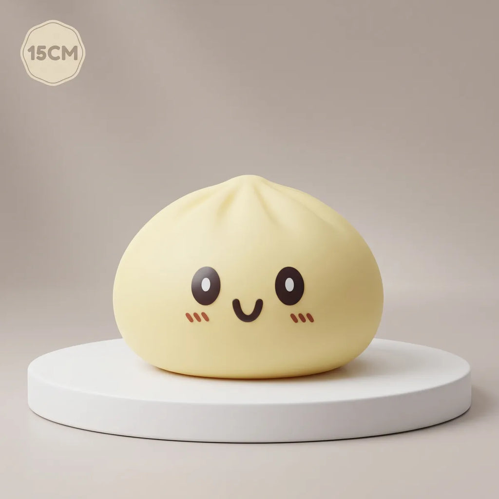 Squishy Dumpling Jaune 15 cm — vu de face sur fond neutre