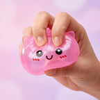 Mini Squishy Dumpling Mystère Licorne — pendant la remontée lente de la pâte