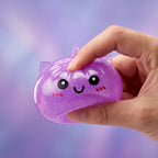 Mini Squishy Dumpling Mystère Licorne — pressé entre les doigts