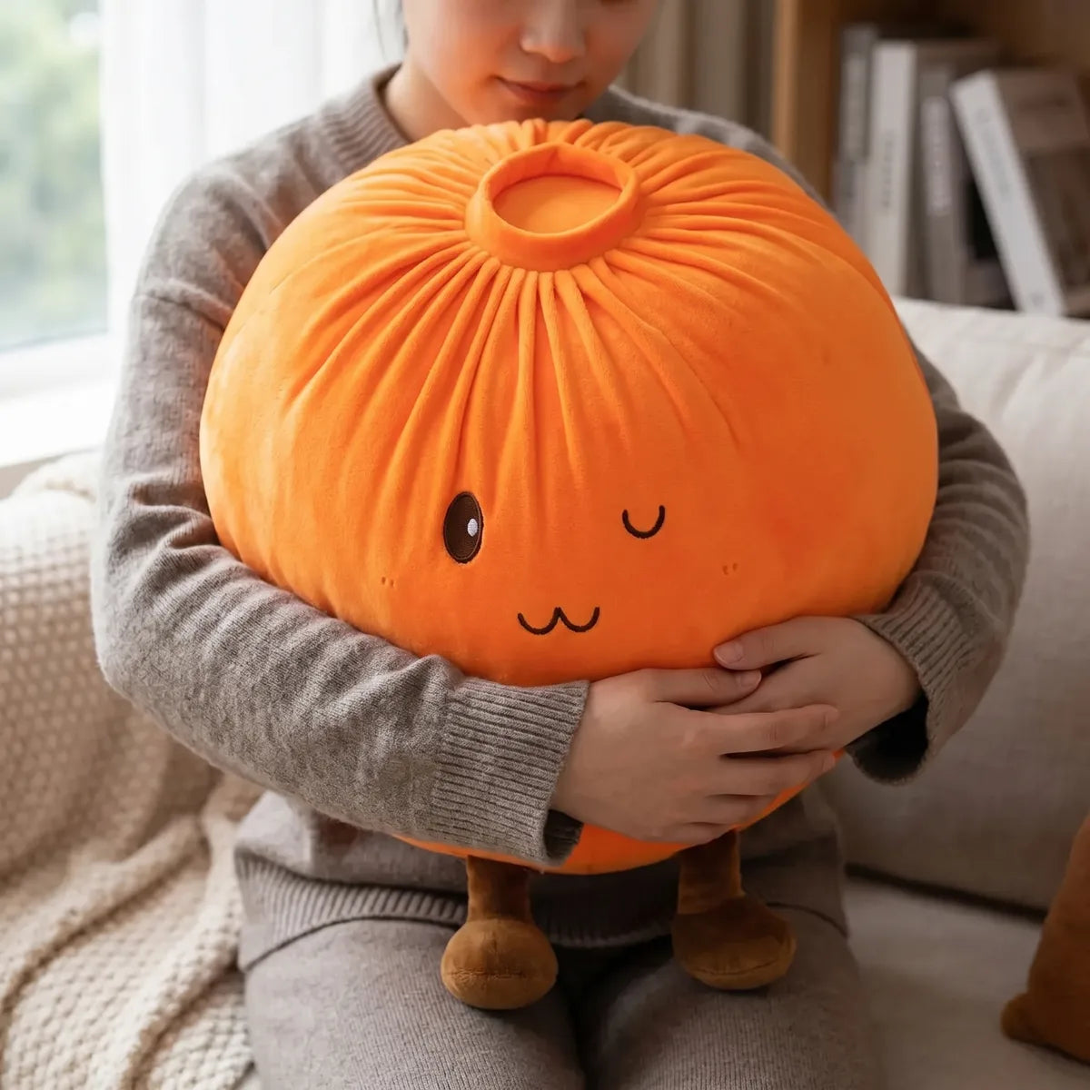 Squishy Dumpling Orange XXL Coussin — serré dans les bras