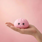 Squishy Dumpling Bubble Rose — tenu dans la main