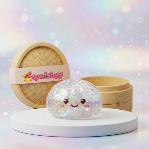 Squishy Dumpling Argenté à Paillettes — photographié en studio