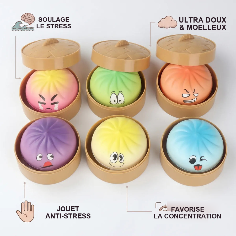 Squishy Dumpling Mystère Fidget Coussin — guide des tailles, comparaison avec une main