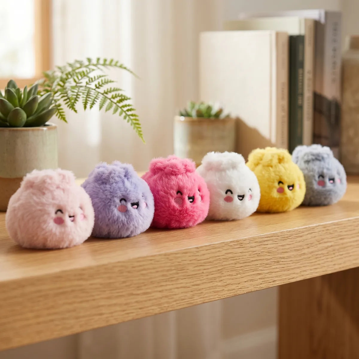 Squishy Dumpling Mystère Peluche — dans son panier vapeur en bambou