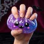 Squishy Dumpling Vampire violet à paillettes — Halloween — pressé, reprise lente de la forme
