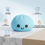 Veilleuse Squishy Dumpling Bleue — guide des tailles, comparaison avec une main