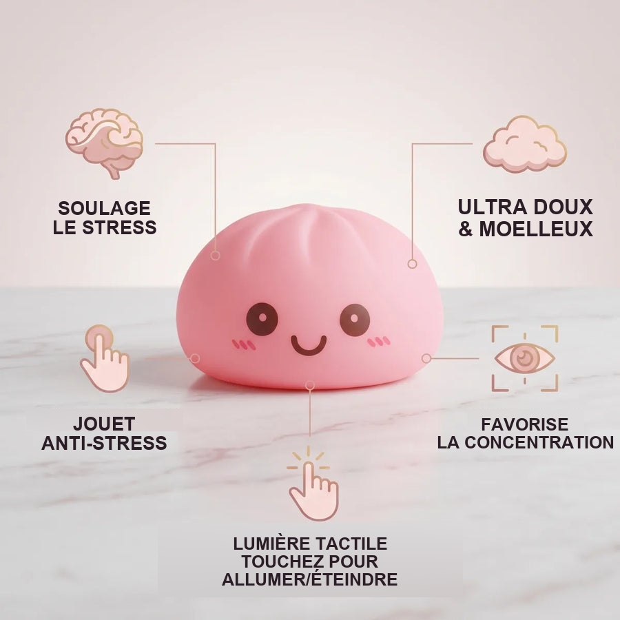 Veilleuse Squishy Dumpling Rose — guide des tailles, comparaison avec une main