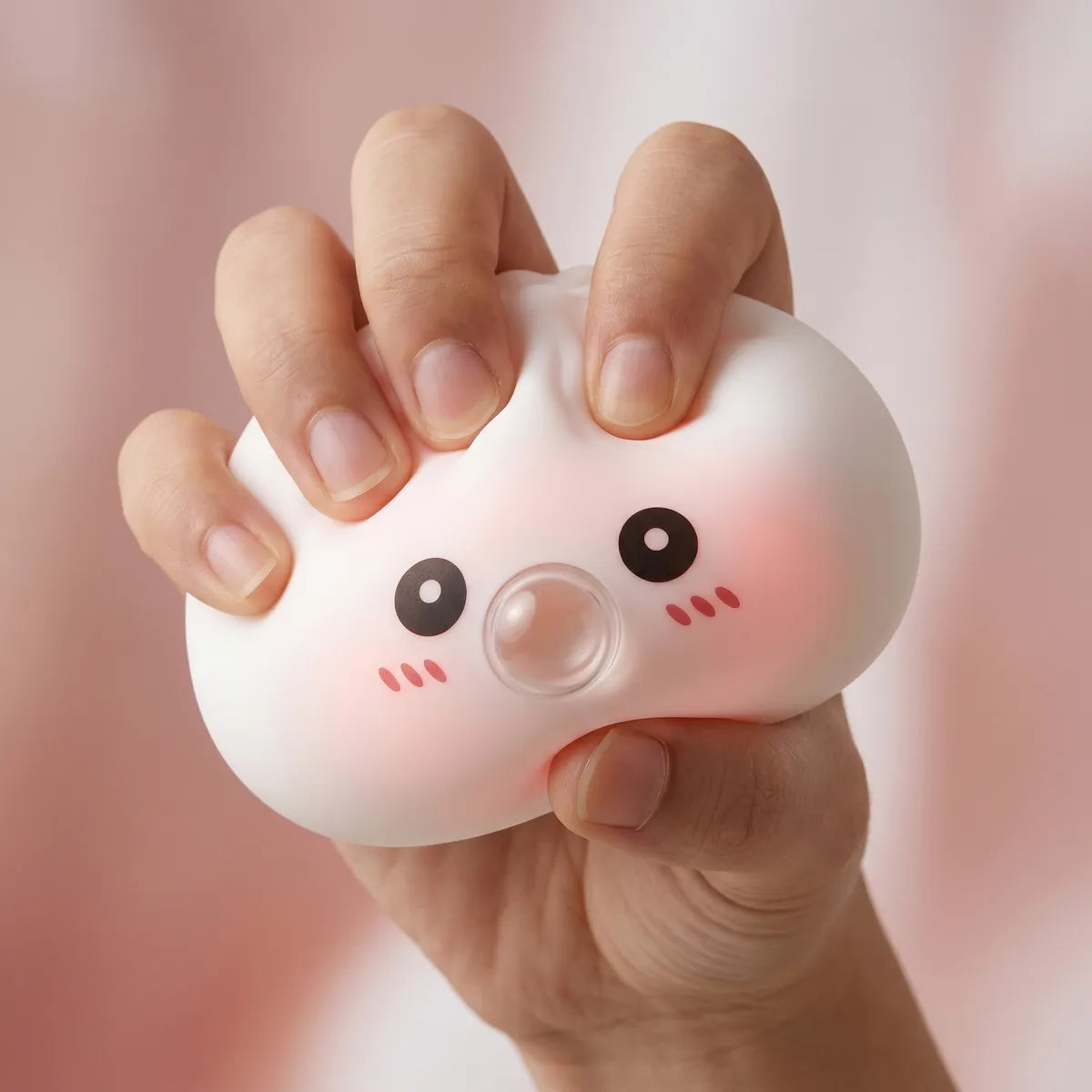 Squishy Dumpling Bubble Blanc — pressé entre les doigts