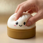 Squishy Dumpling Blanc Neige en situation de jeu