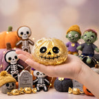 Squishy Dumpling Zombie doré — Halloween — tenu dans la main, échelle réelle